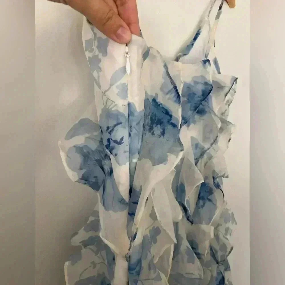NWOT Anthropologie BHLDN Jia Printed Bias-Cut Ruffled V-Neck Gown Maxi Blue Sz 2 - Picture 7 of 7